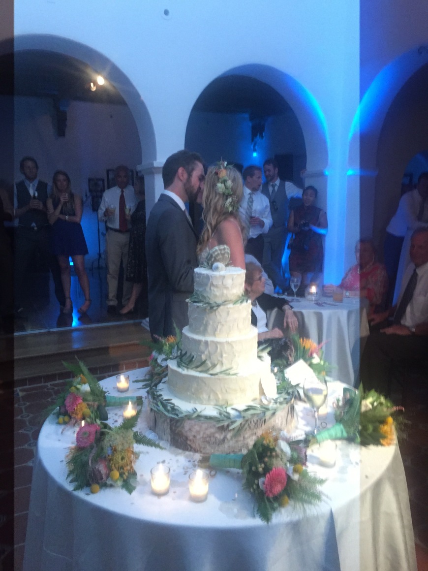 patti_kyle_atyourservice_casaromantica_weddingcake